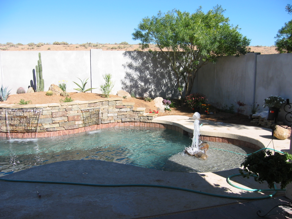 2003-03-Pool1 - Mar2003.JPG